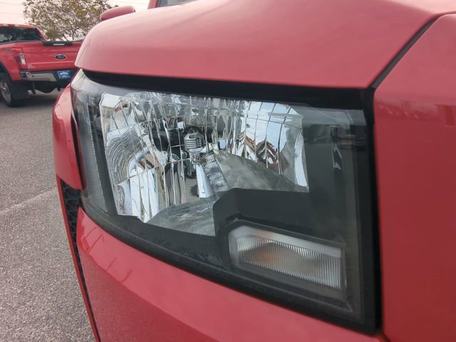 Used 2023 Nissan Frontier SV w/ SV Convenience Package image 11