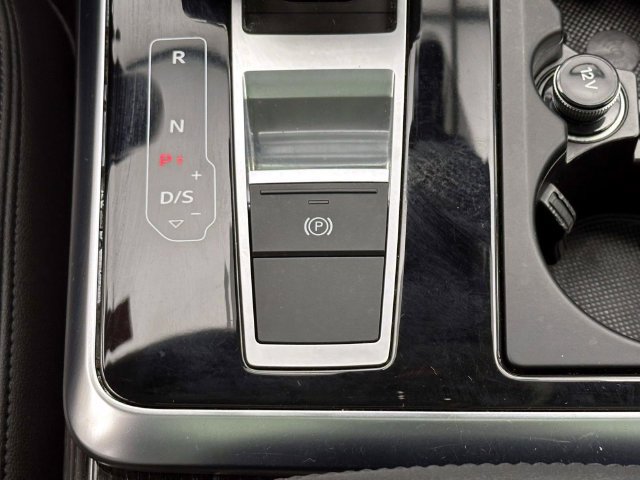 Used 2023 Audi Q7 2.0T Premium w/ Convenience Package AWD/4WD image 21