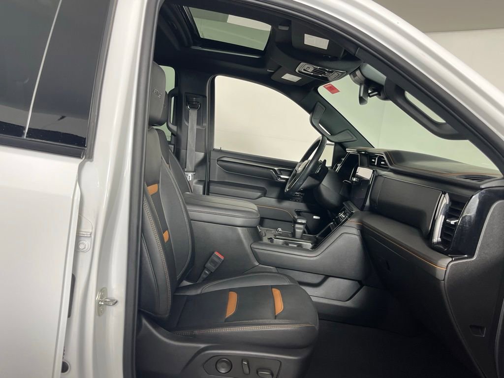 Used 2023 GMC Sierra 1500 AT4 w/ AT4 Preferred Package image 30