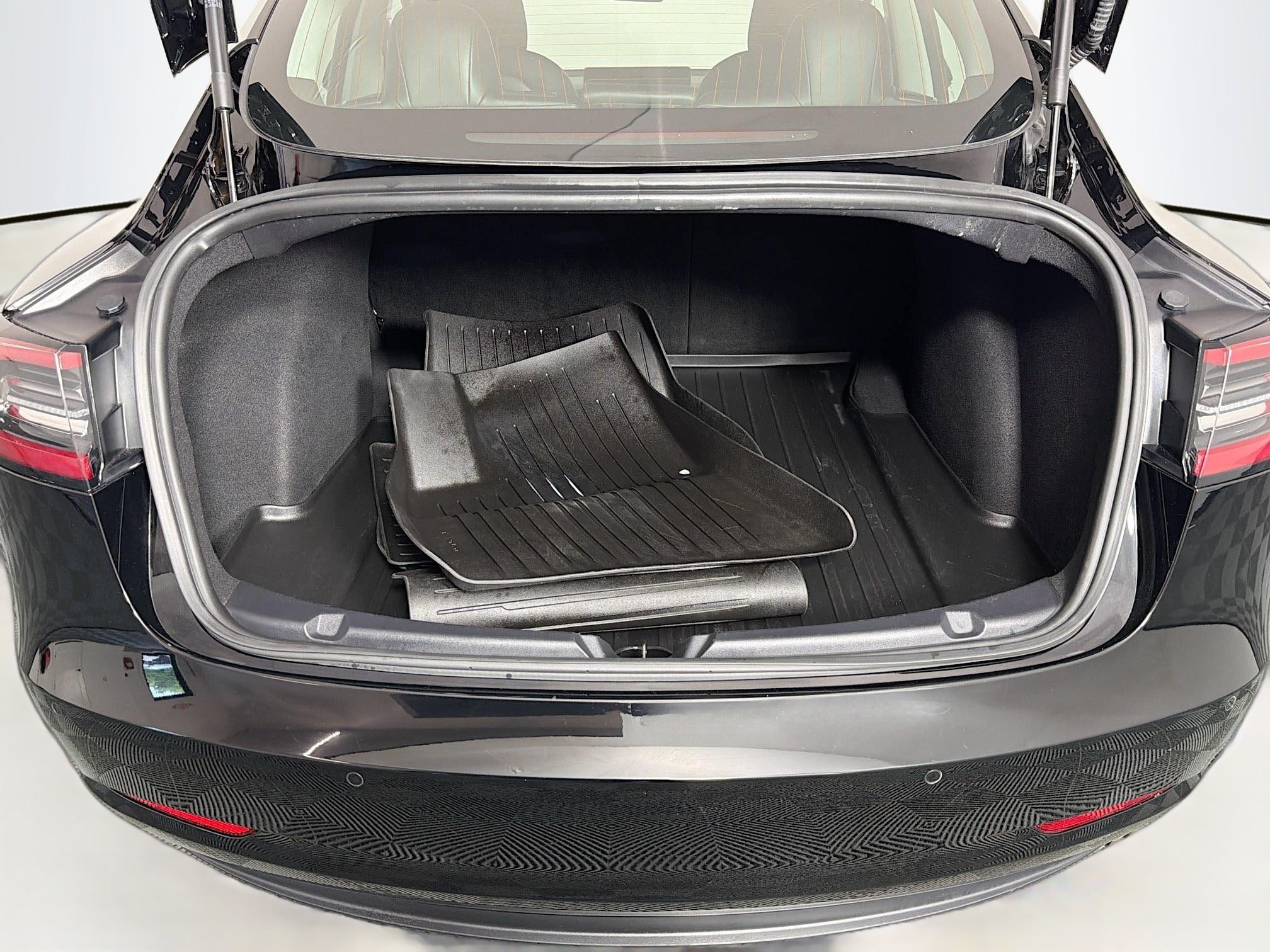 Used 2019 Tesla Model 3 Standard Range Plus RWD image 43