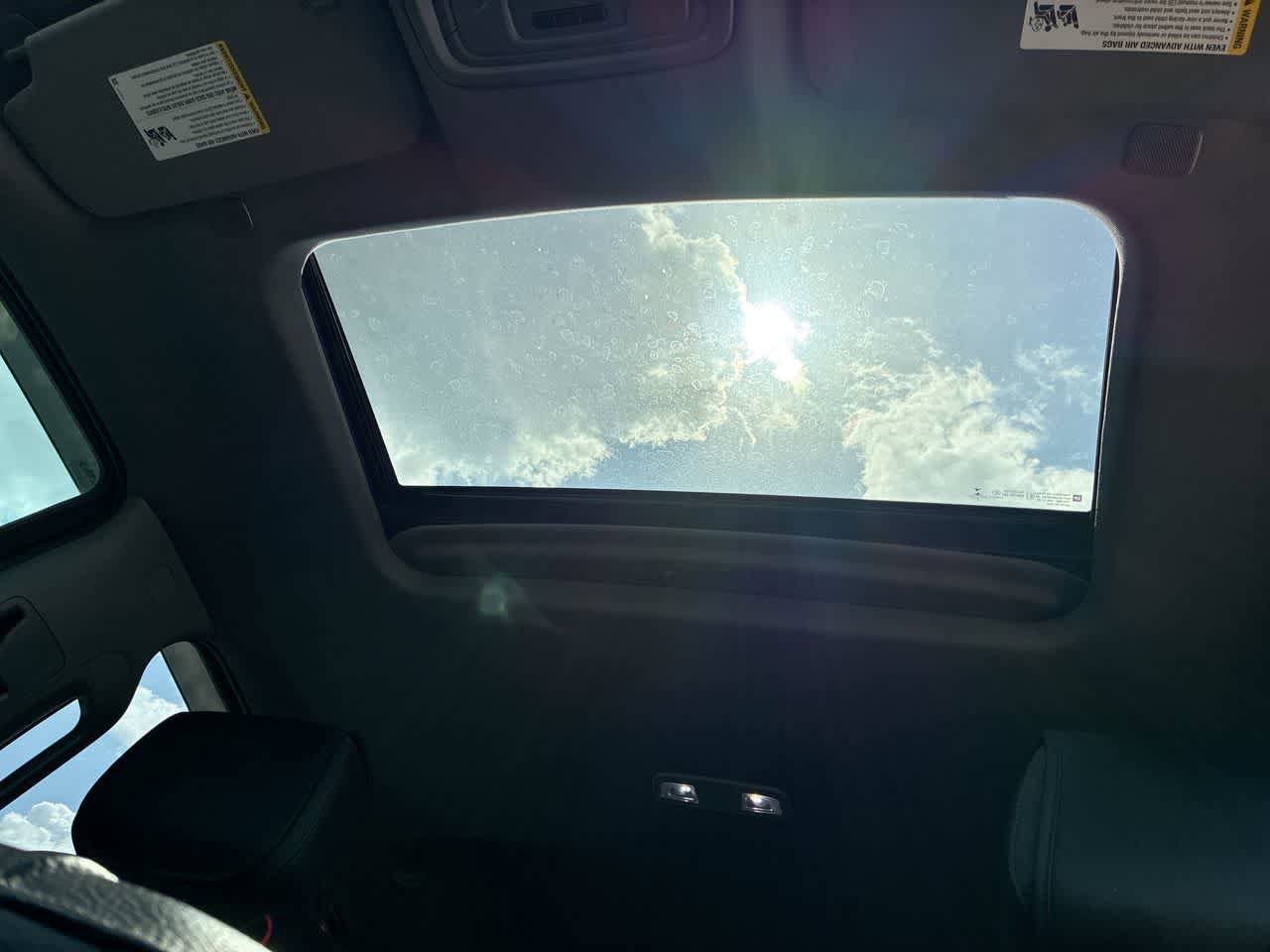 Used 2022 GMC Sierra 1500 Denali w/ Denali Premium Package image 19