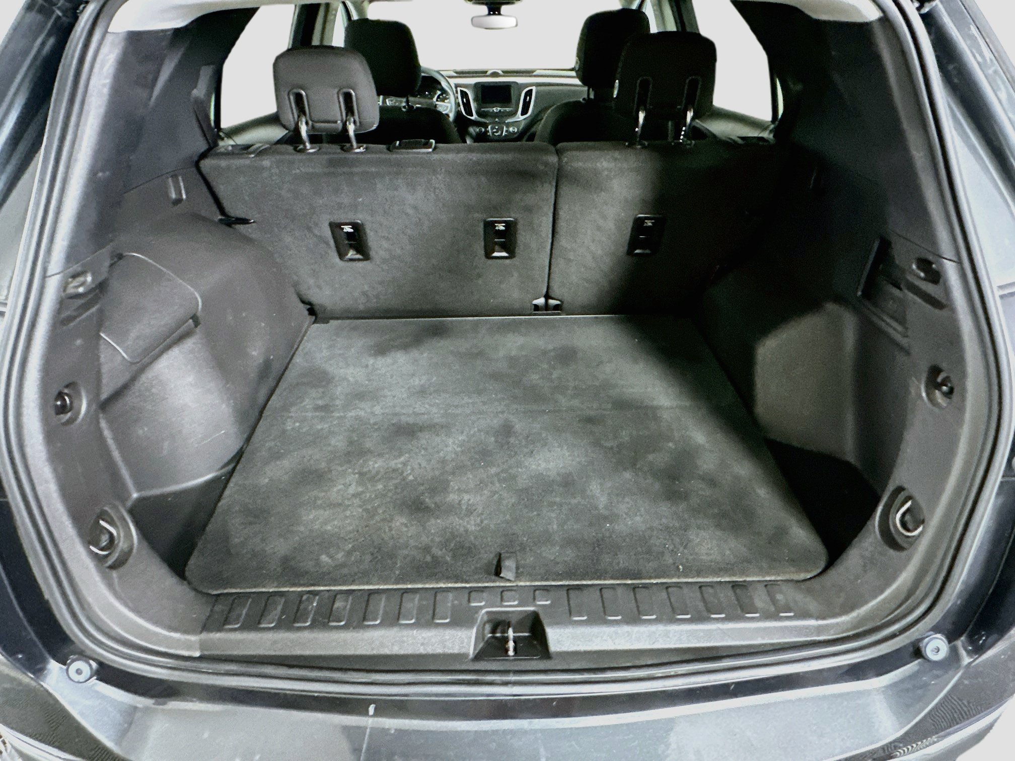 Used 2019 Chevrolet Equinox LT FWD image 28