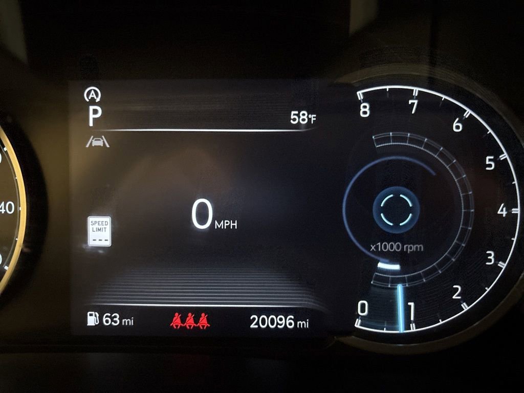 Used 2025 Genesis GV70 2.5T w/ Select Package image 14