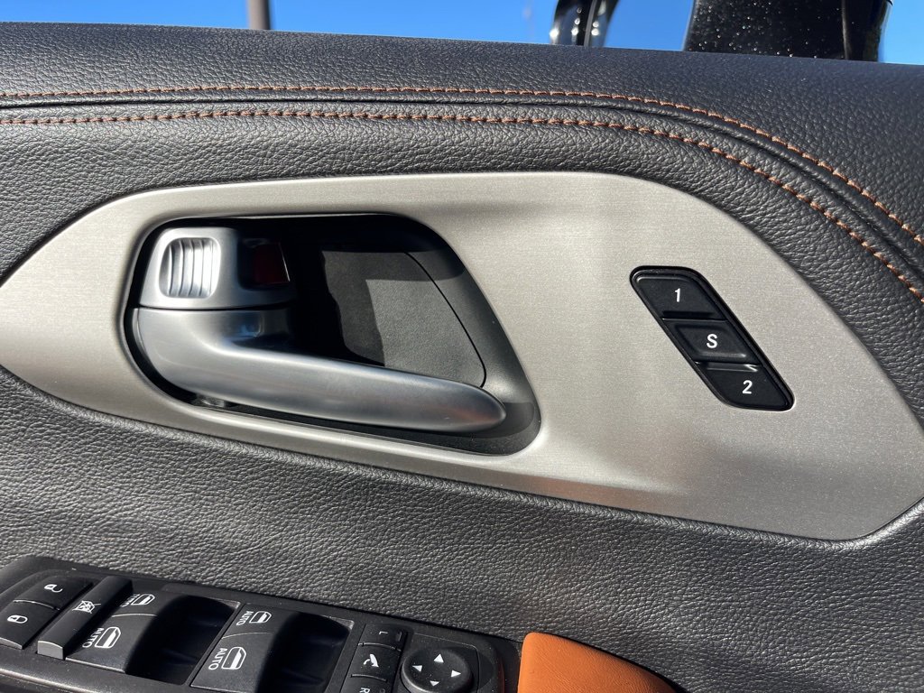 Used 2024 Chrysler Pacifica Pinnacle w/ Trailer Tow Group image 19