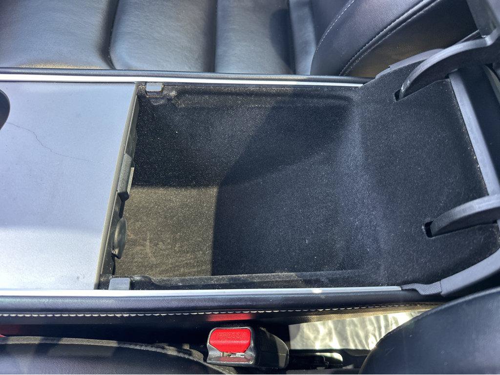Used 2021 Tesla Model Y Long Range AWD/4WD image 26
