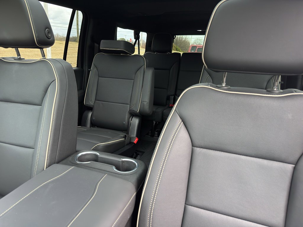 Used 2025 Chevrolet Suburban Premier w/ Sun And Tow Package image 23