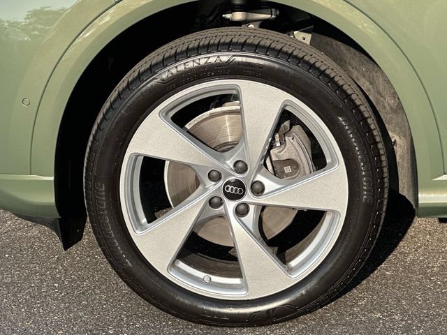Certified 2025 Audi Q5 Premium w/ Premium Plus AWD/4WD image 10