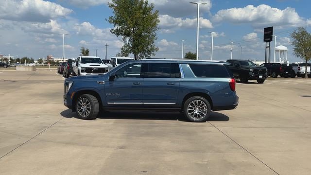 New 2026 GMC Yukon XL Denali image 5