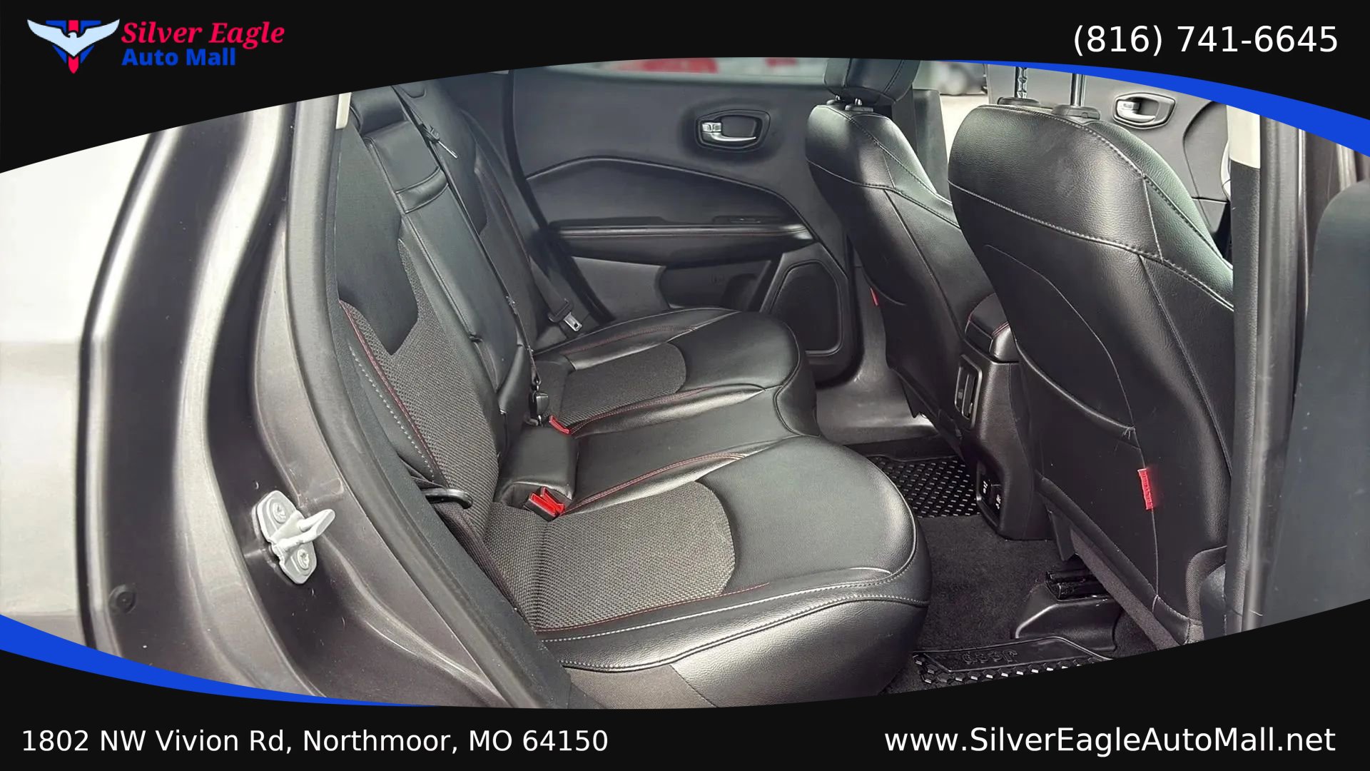 Used 2019 Jeep Compass Trailhawk AWD/4WD image 11