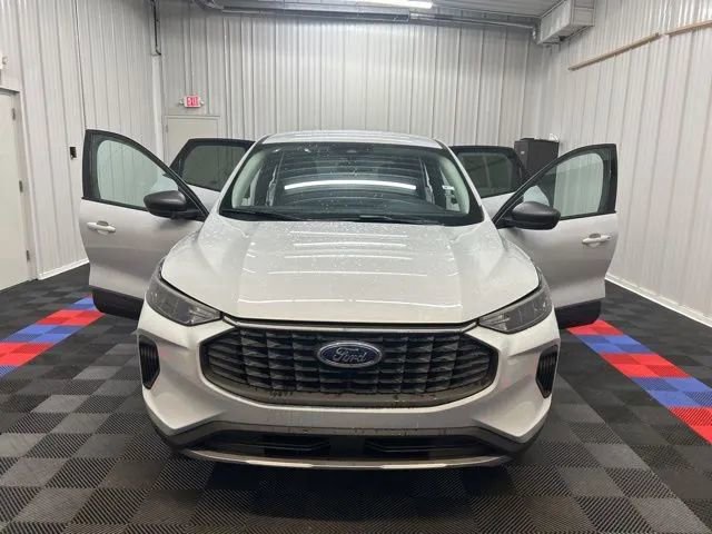 Used 2025 Ford Escape Active image 14