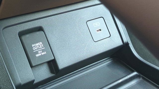 Certified 2025 Acura RDX w/ Technology Package image 15