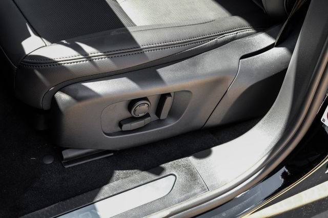New 2026 Land Rover Range Rover Evoque S AWD/4WD image 40