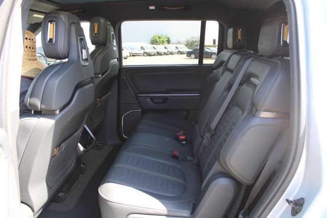 Used 2025 Rivian R1S Adventure AWD/4WD image 46