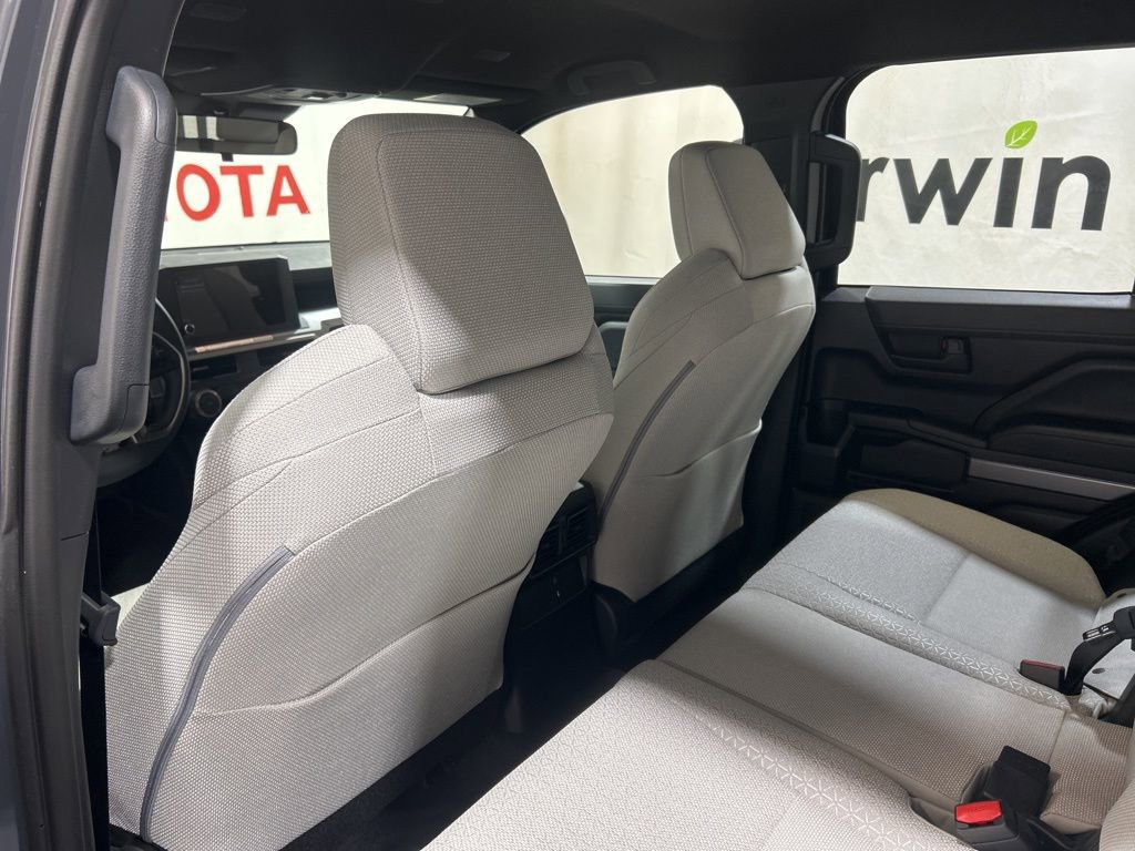 Used 2026 Toyota 4Runner SR5 image 23