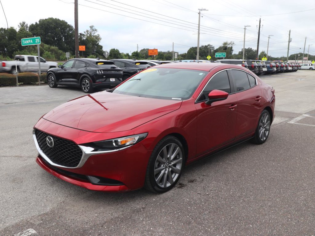 Used 2022 MAZDA MAZDA3 s FWD image 3