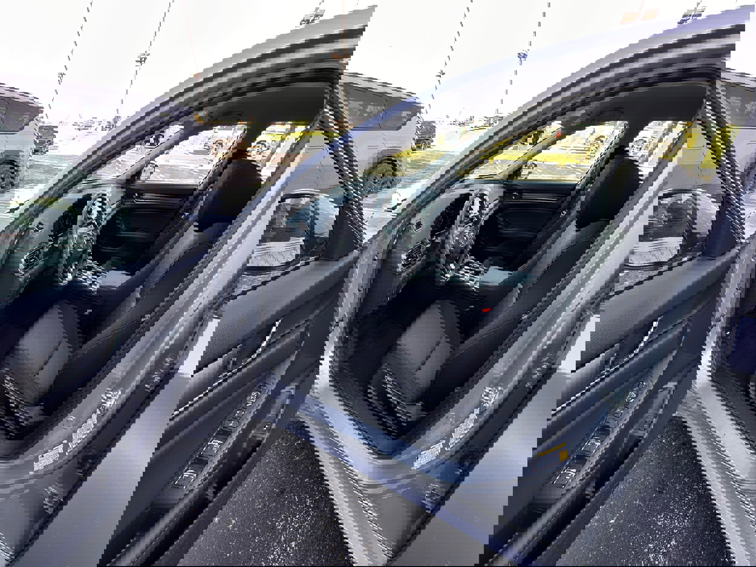 Used 2021 Honda Accord LX image 11