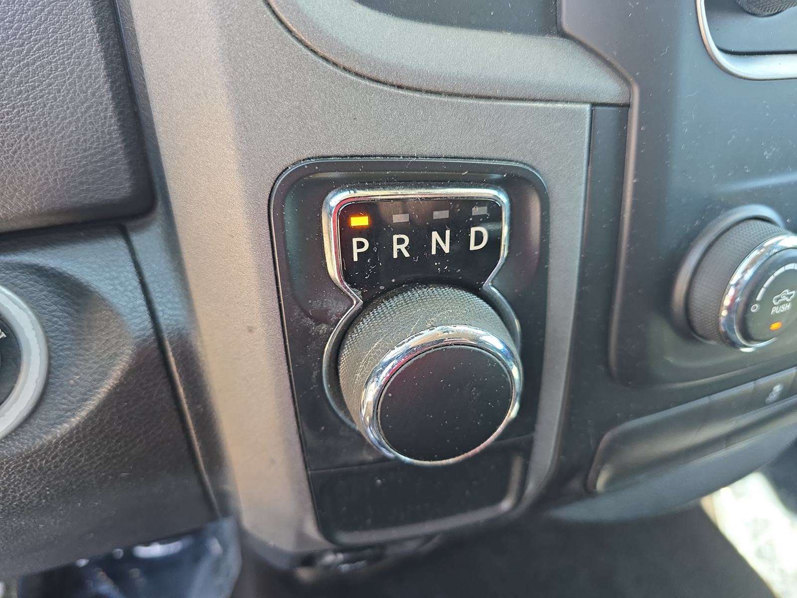 Used 2017 RAM 1500 Express RWD image 24