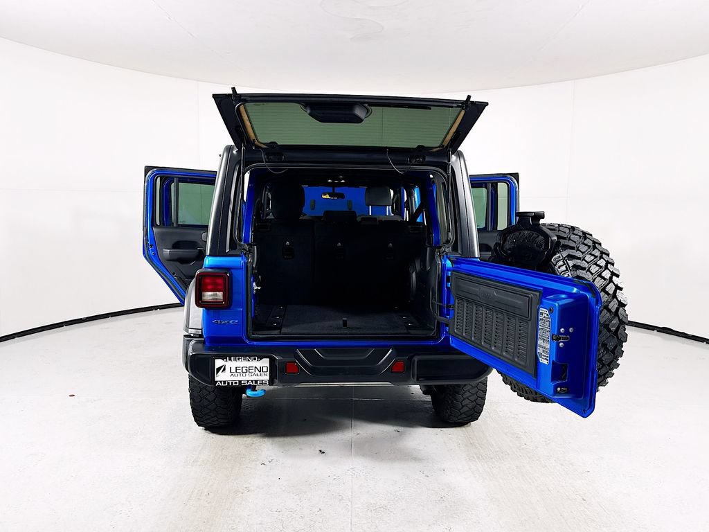 Used 2023 Jeep Wrangler Unlimited AWD/4WD image 25