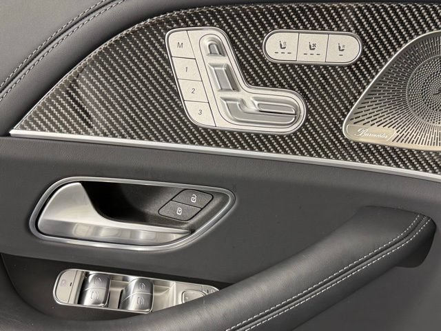 Used 2025 Mercedes-Benz GLS 63 AMG 4MATIC image 9