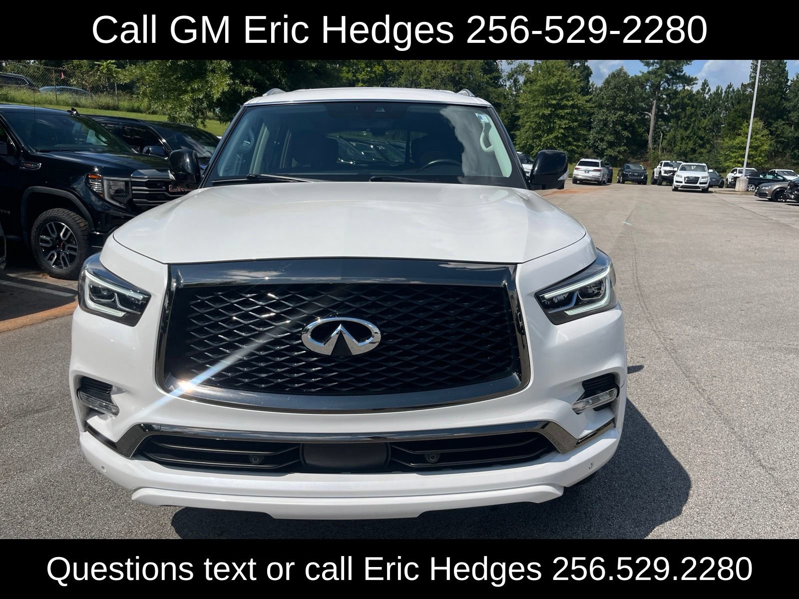Used 2021 INFINITI QX80 Premium Select w/ All-Season Package RWD image 2