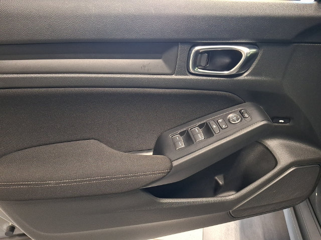 Used 2025 Honda Civic Sport image 11