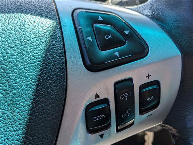Used 2014 Ford Explorer XLT w/ Equipment Group 202A AWD/4WD image 12
