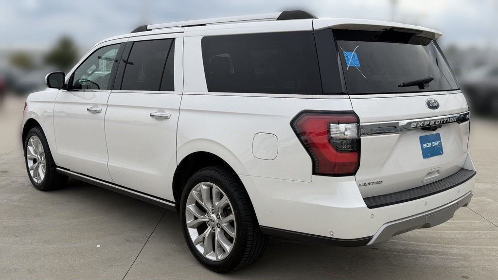 Used 2018 Ford Expedition Max Limited w/ Equipment Group 302A AWD/4WD image 3