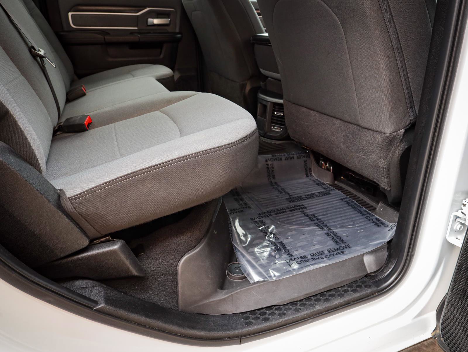 Used 2022 RAM 2500 Big Horn w/ Cold Weather Group image 28