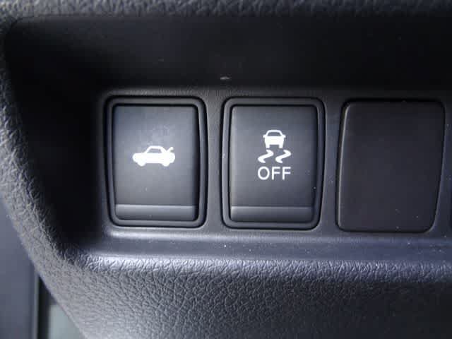 Used 2016 Nissan Altima 2.5 SV FWD image 16
