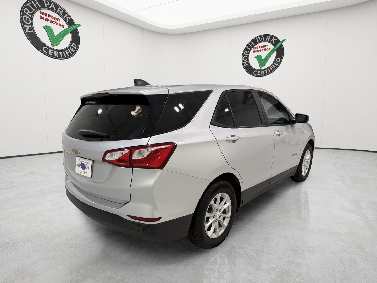 Used 2021 Chevrolet Equinox LS FWD image 5