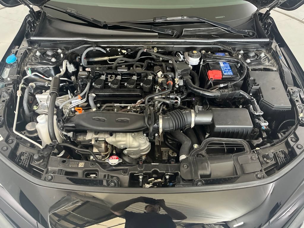 Used 2024 Honda Civic EX image 9