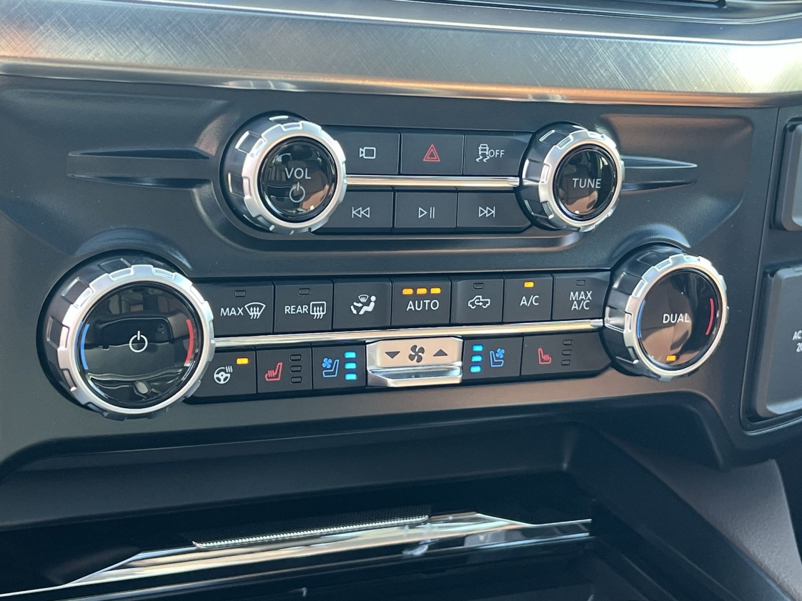 New 2026 Ford F350 4x4 Crew Cab Super Duty image 21