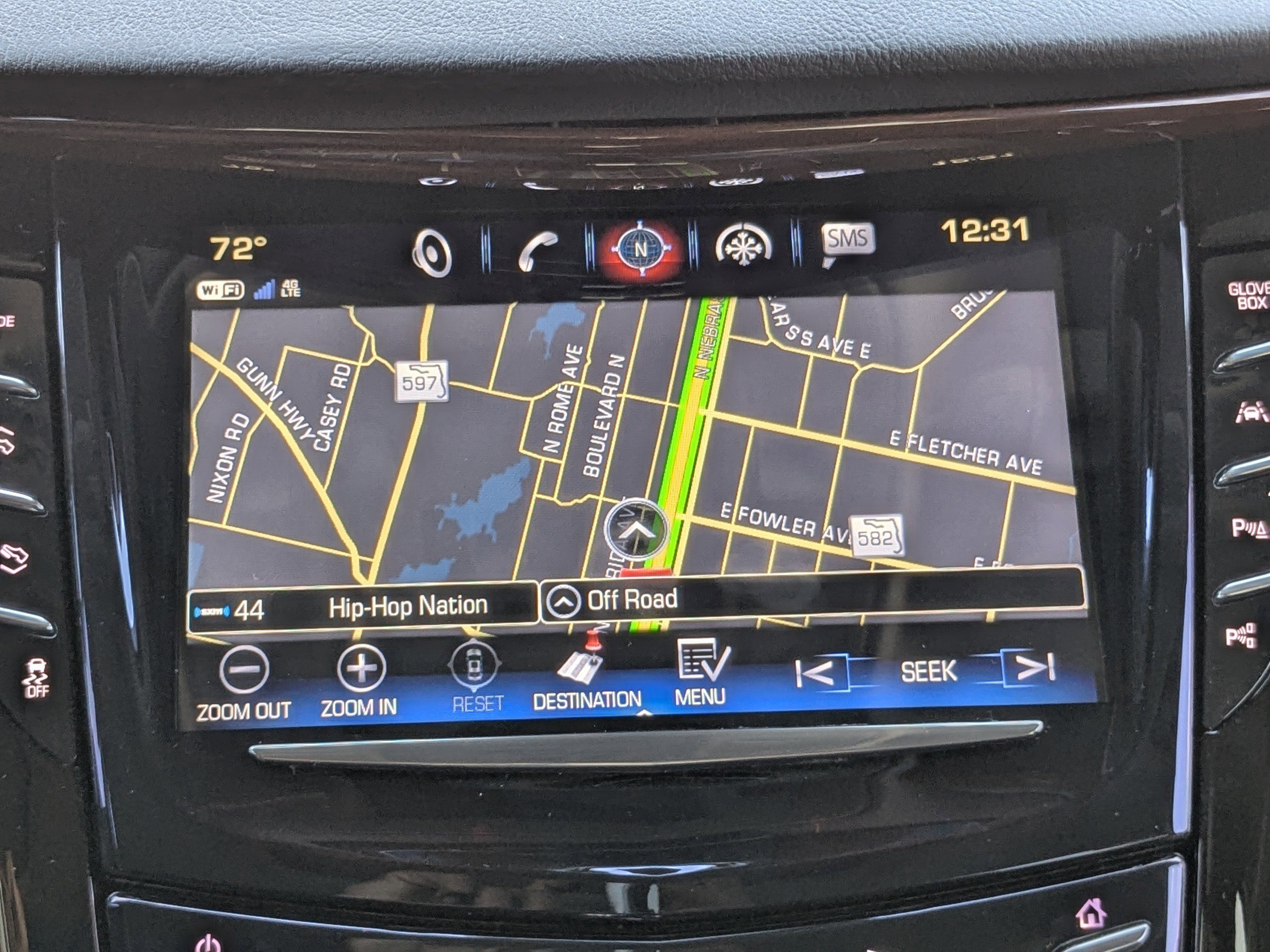 Used 2019 Cadillac Escalade Premium Luxury image 25