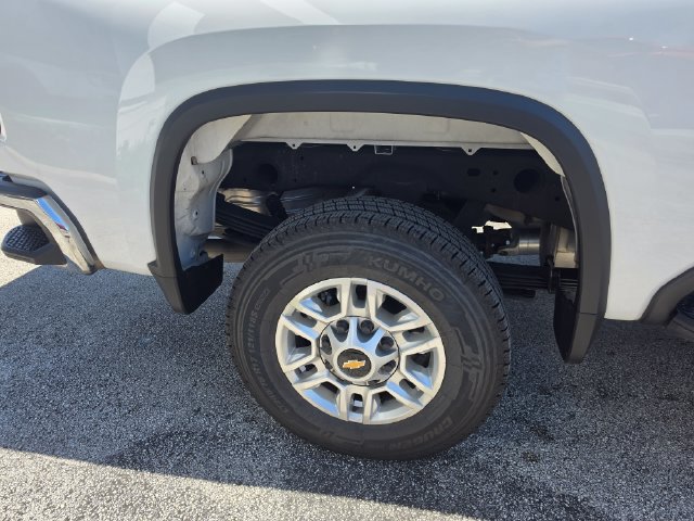 Used 2026 Chevrolet Silverado 2500 LT AWD/4WD image 13