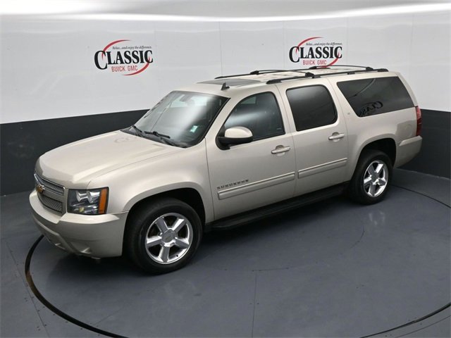 Used 2014 Chevrolet Suburban LT image 21