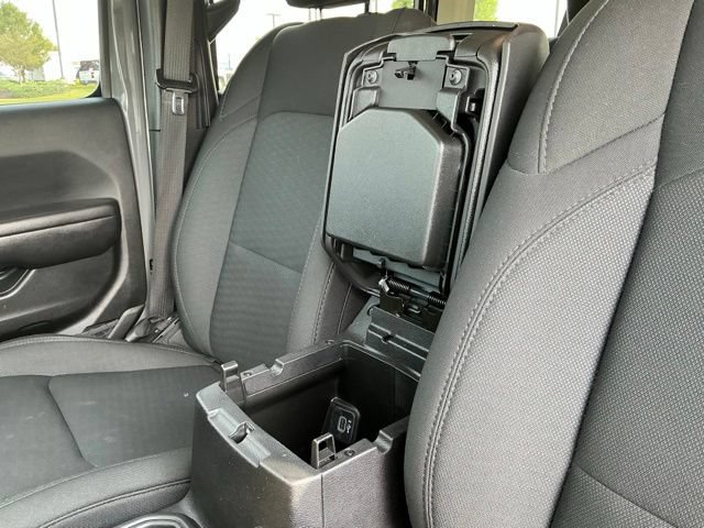 Used 2020 Jeep Wrangler Unlimited Sport AWD/4WD image 33