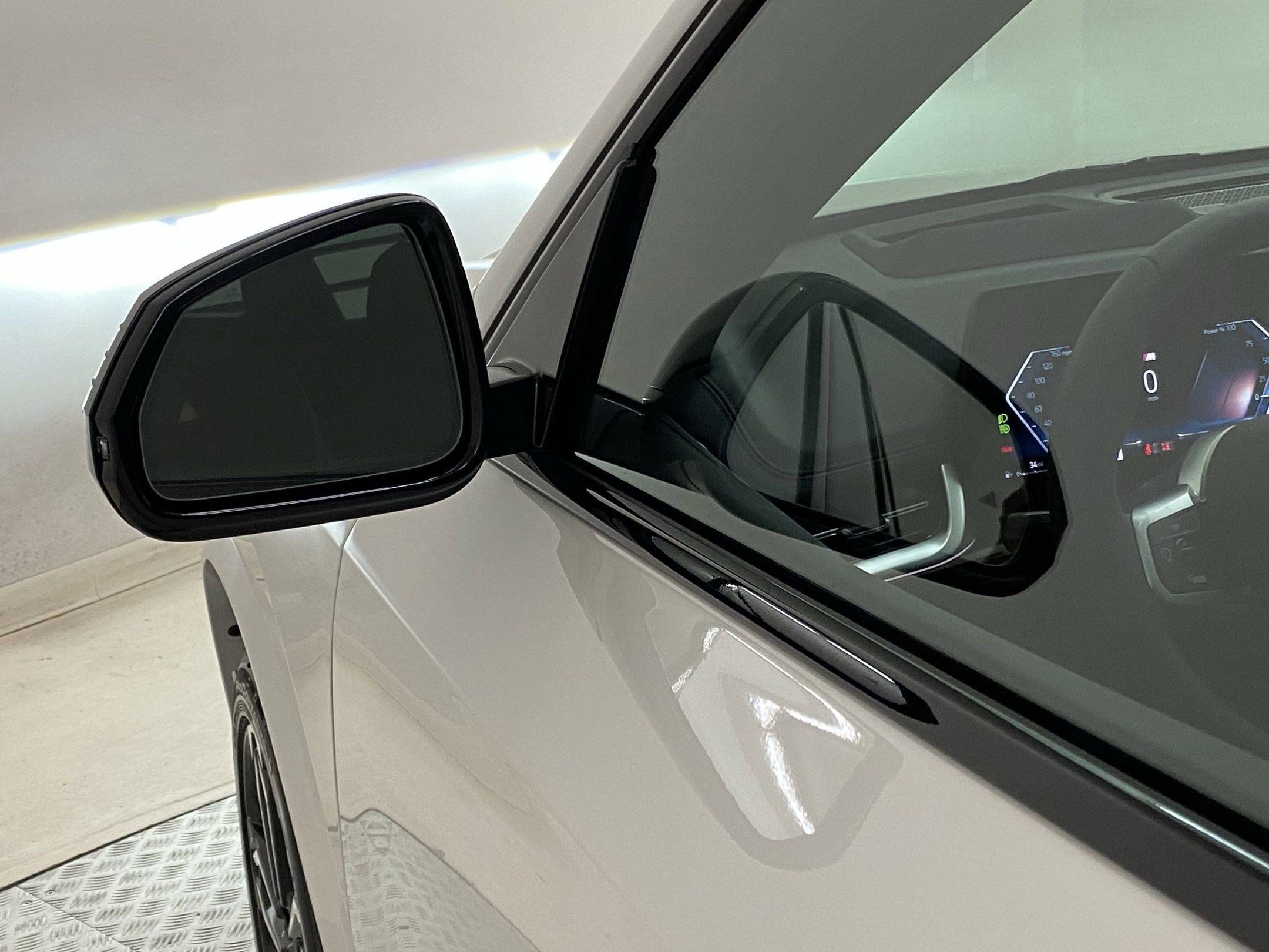 Used 2025 BMW X1 xDrive28i w/ Premium Package image 21