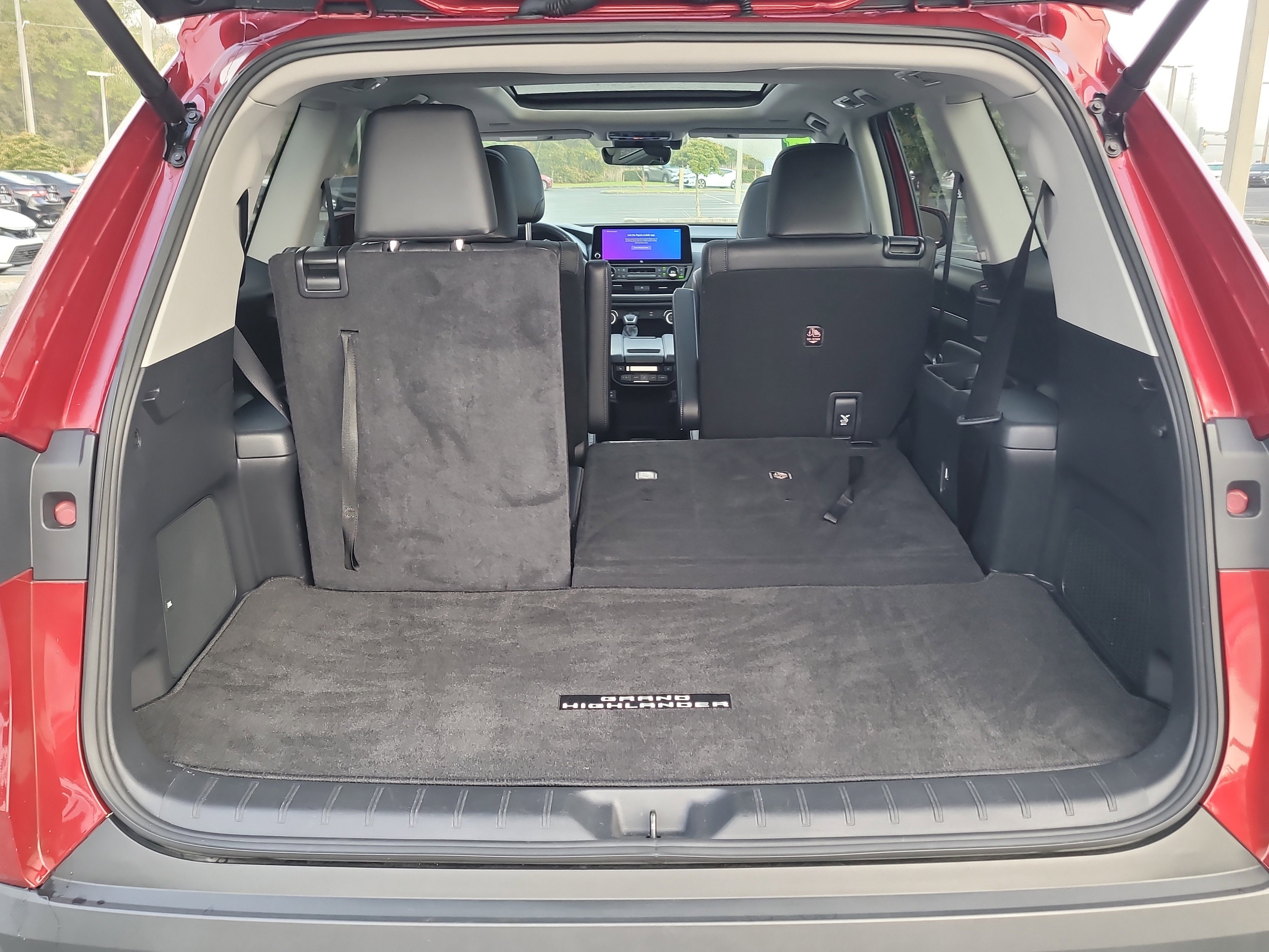 Certified 2024 Toyota Grand Highlander Limited image 11