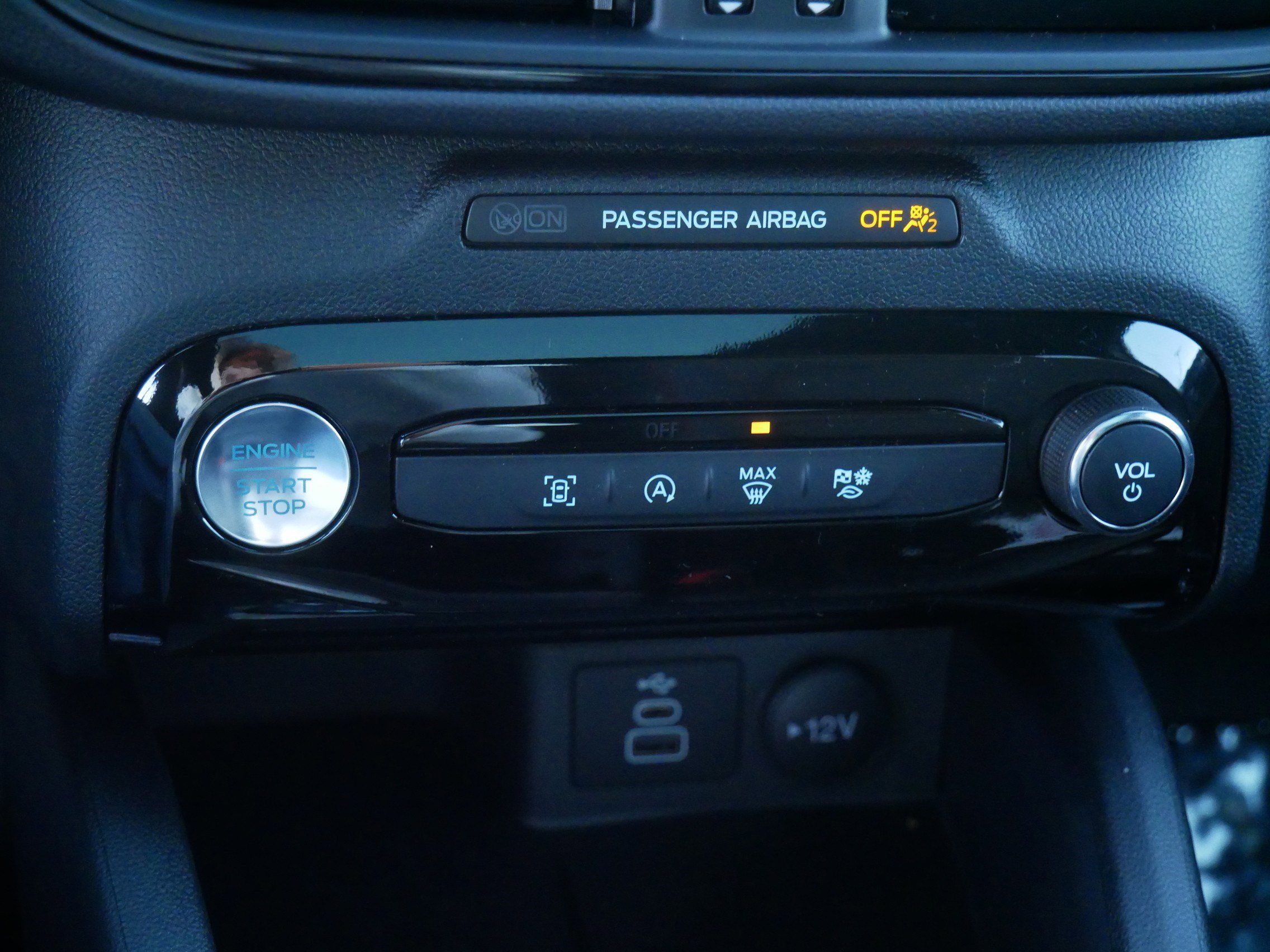 Used 2026 Ford Escape ST-Line w/ Tech Pack #1 AWD/4WD image 23