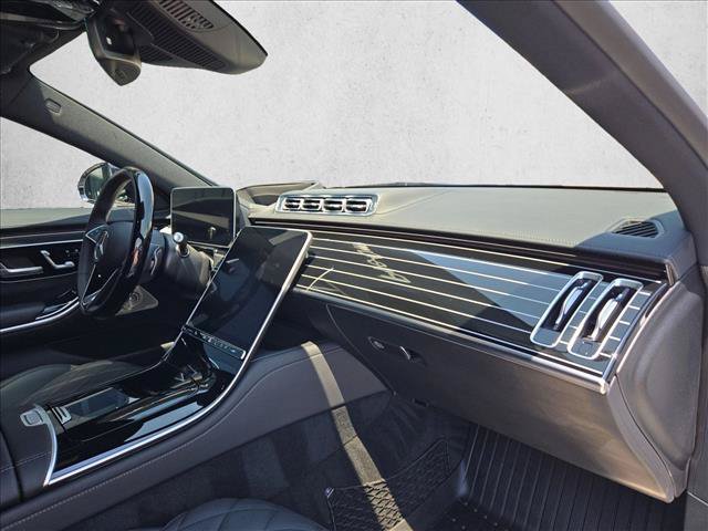 Used 2025 Mercedes-Benz S 580 4MATIC Sedan image 19