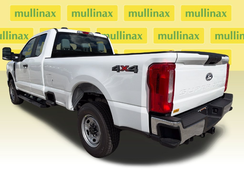New 2027 Ford F250 XL w/ XL Chrome Package AWD/4WD image 4