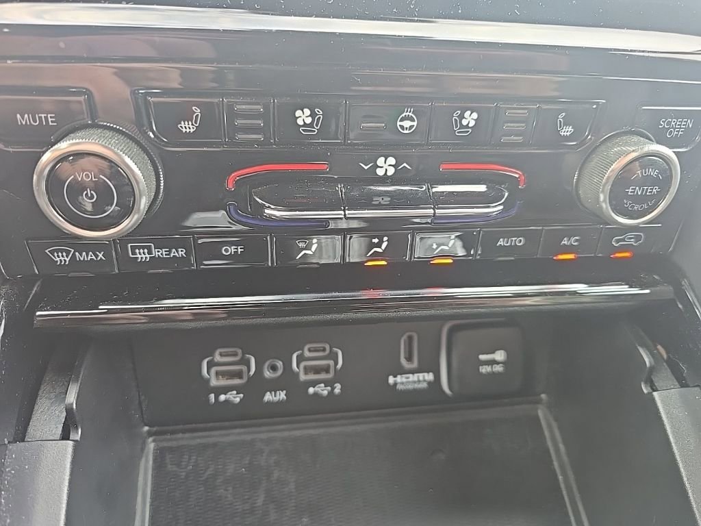 Used 2023 Jeep Grand Cherokee L Summit image 18