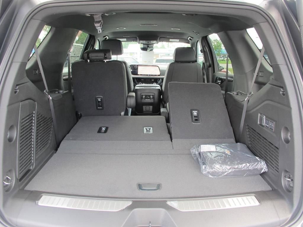 New 2025 Chevrolet Tahoe High Country image 15