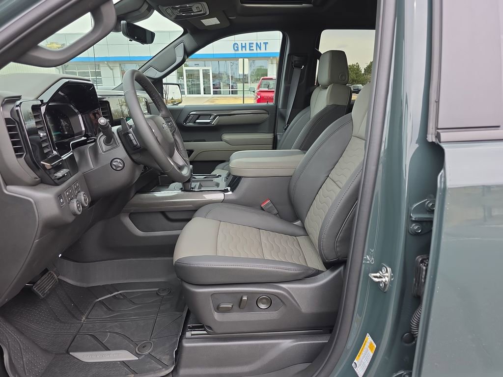 New 2026 Chevrolet Silverado 1500 ZR2 image 9