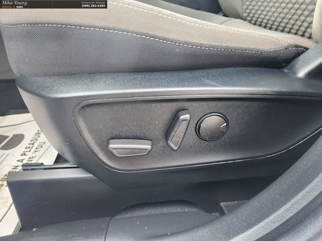 Used 2020 Ford Escape SE Sport image 23