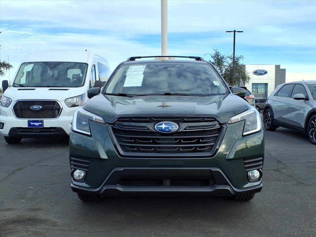 Used 2022 Subaru Forester Premium image 2