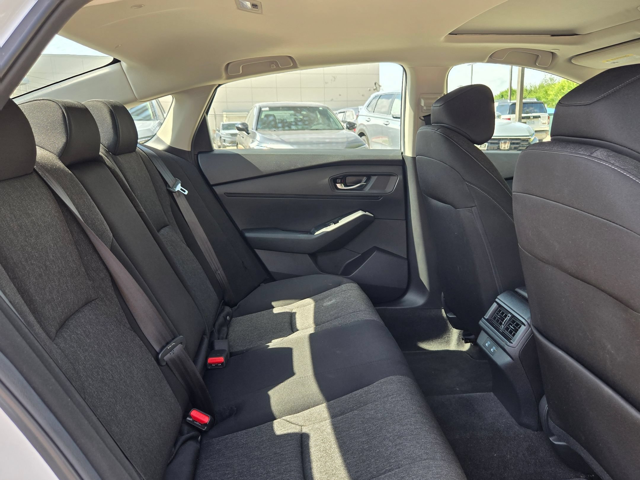 Certified 2025 Honda Accord SE image 25