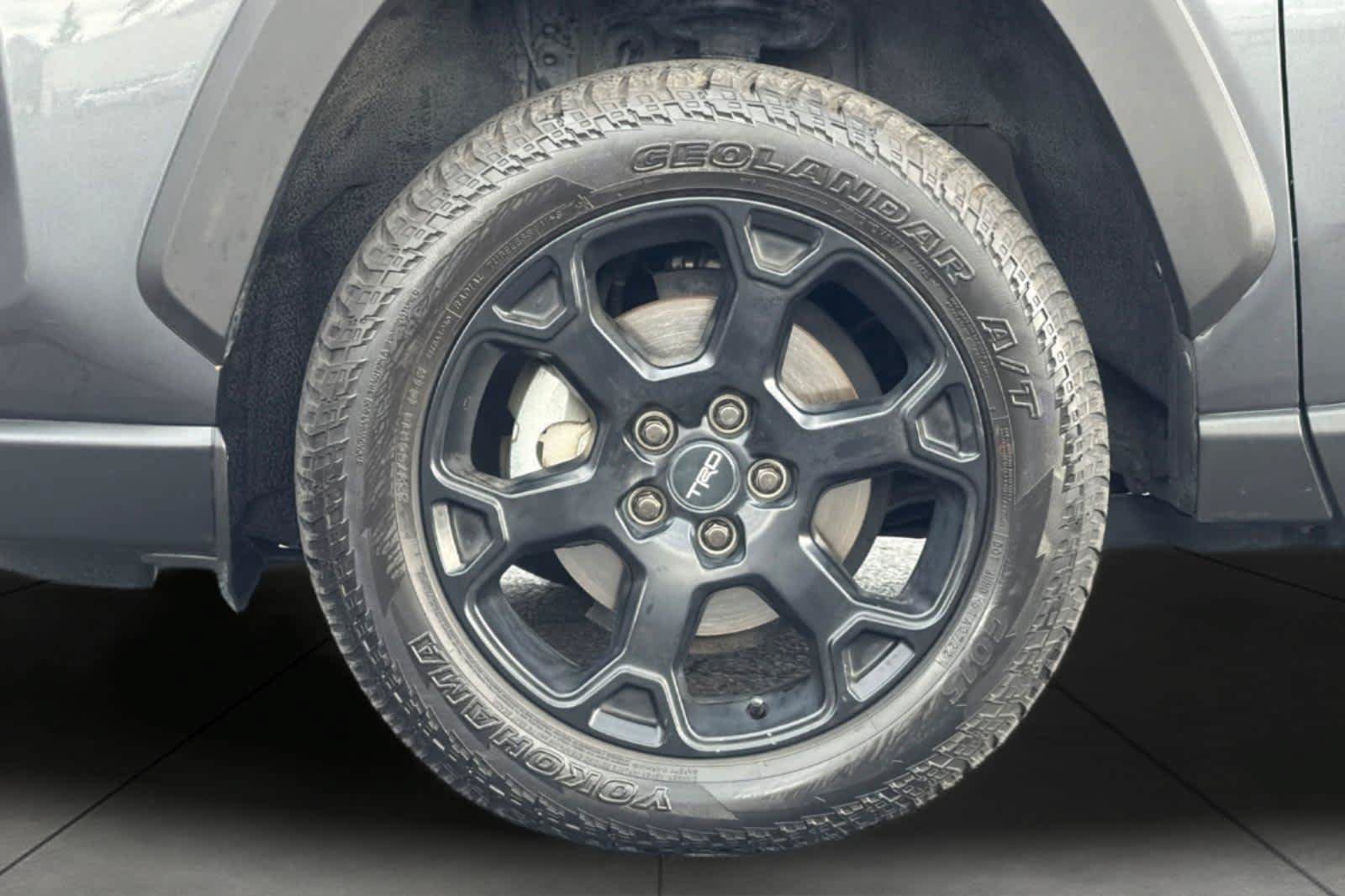 Used 2020 Toyota RAV4 TRD Off-Road w/ TRD Off-Road Weather Package AWD/4WD image 11