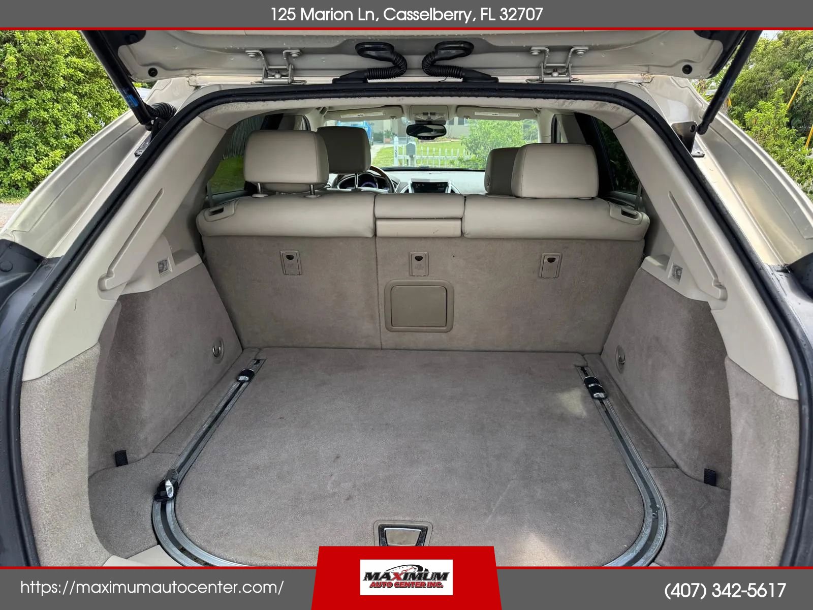Used 2010 Cadillac SRX Luxury FWD image 21