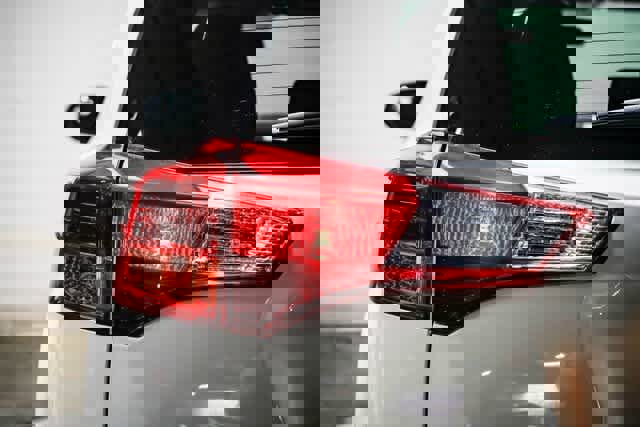 Used 2015 Toyota RAV4 XLE image 9